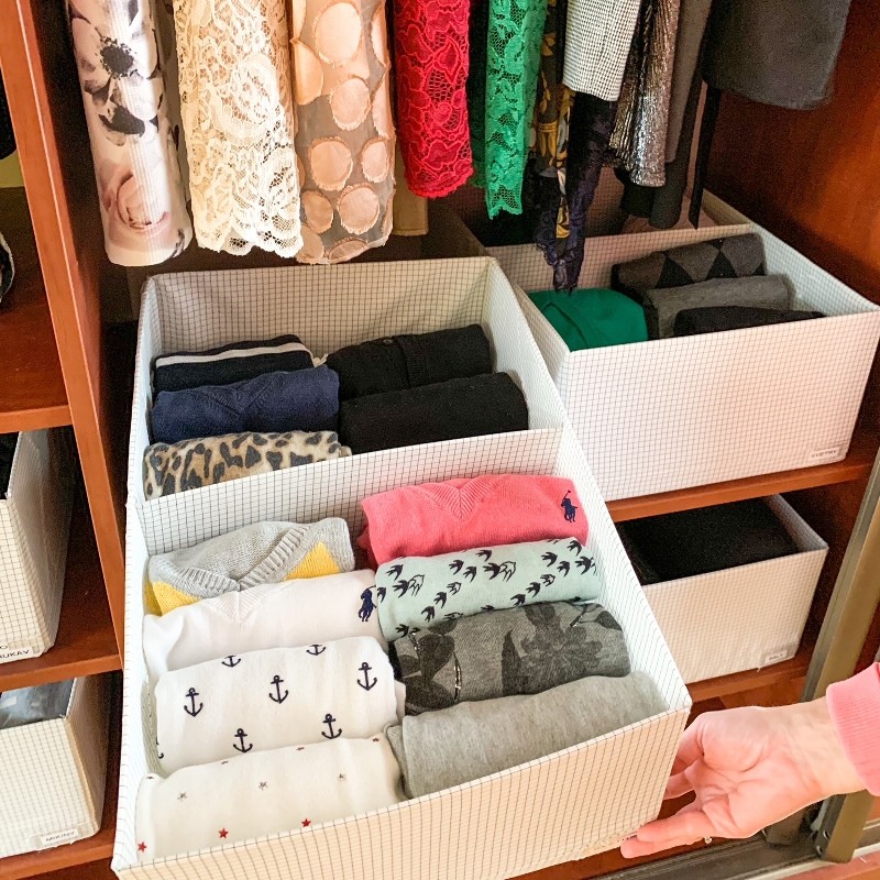 Zorganizovaná šatní skřín
